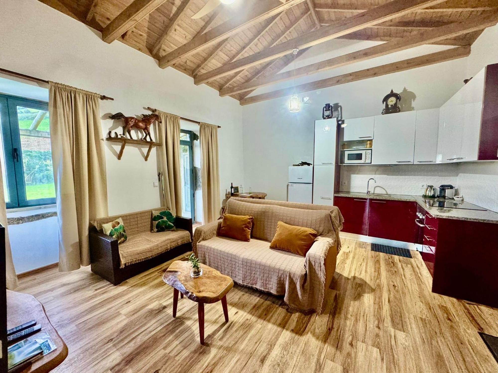 דירות סנטה קרוז דאס פלורס Casas Da Quinta מראה חיצוני תמונה